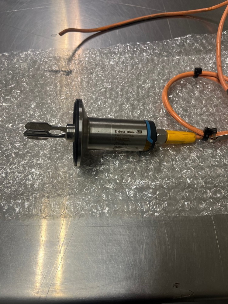Endress+Hauser - Liquiphant FTL33 Series - Vibronic Level Sensor