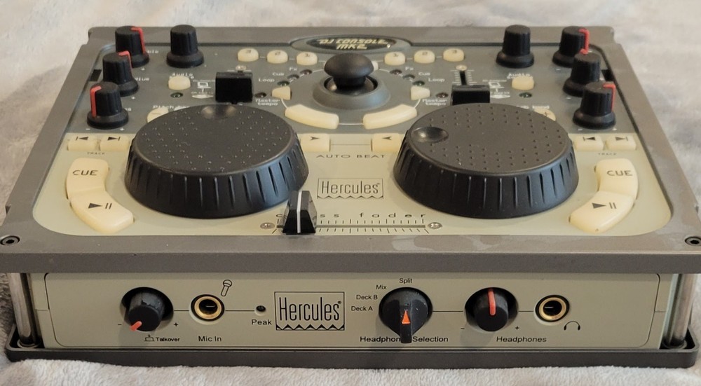 🔥Hercules DJ Console MK2 with USB Cable, Cover, Plastic Shell & Original Box🔥