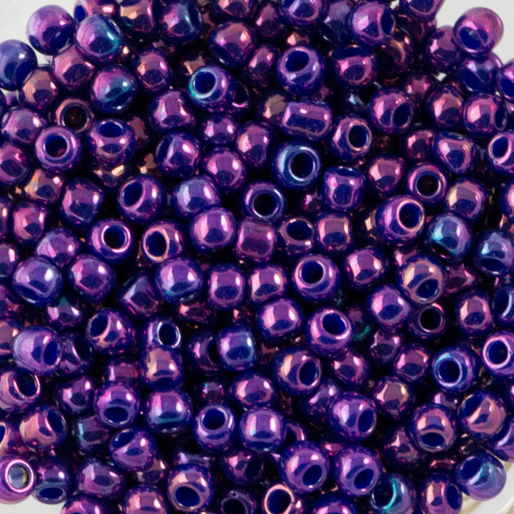 11/0 TOHO ROUND Higher Metallic Grape Seed Bead (8g)