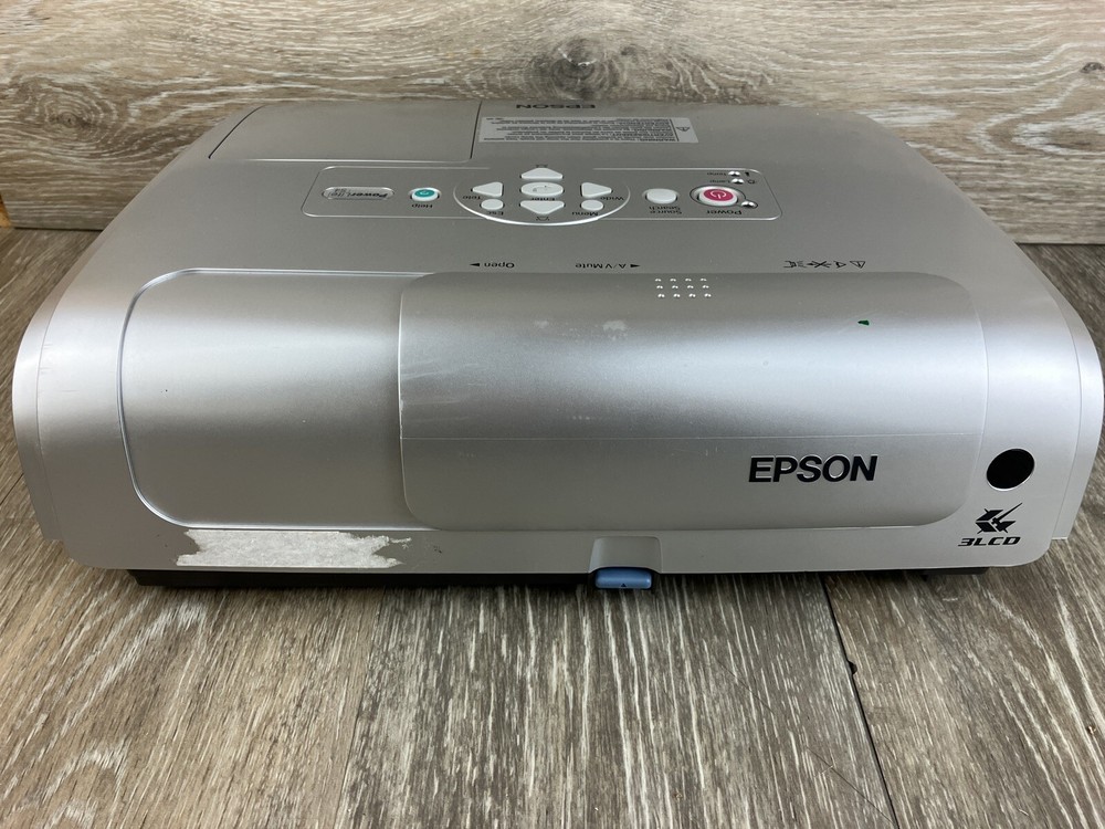 Epson Powerlite 4 Projector With Remote Manuals Cords Cd Carrying Case