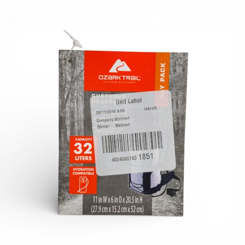 Ozark Trail Gustabus 32L Backpack, White/Navy, Hydration Ready [DISCOLORATION]