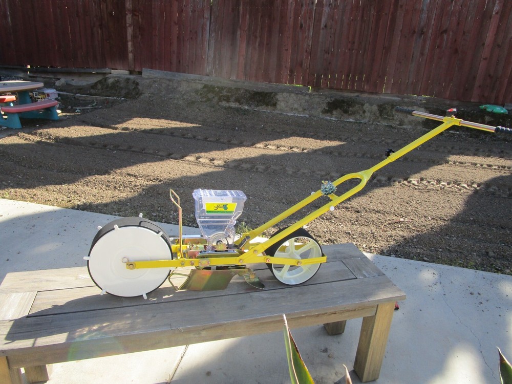New Jang model JP-1  Precision Garden Seeder