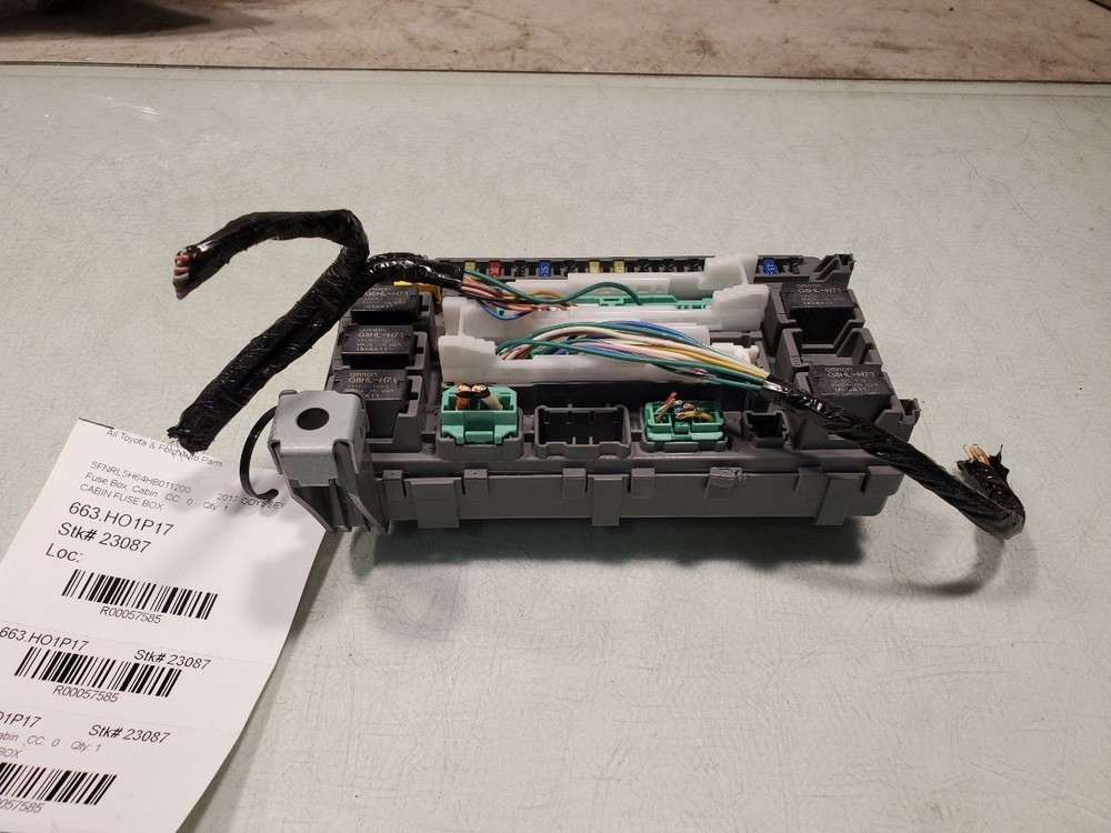 ODYSSEY 2017 Fuse Box Cabin 57585