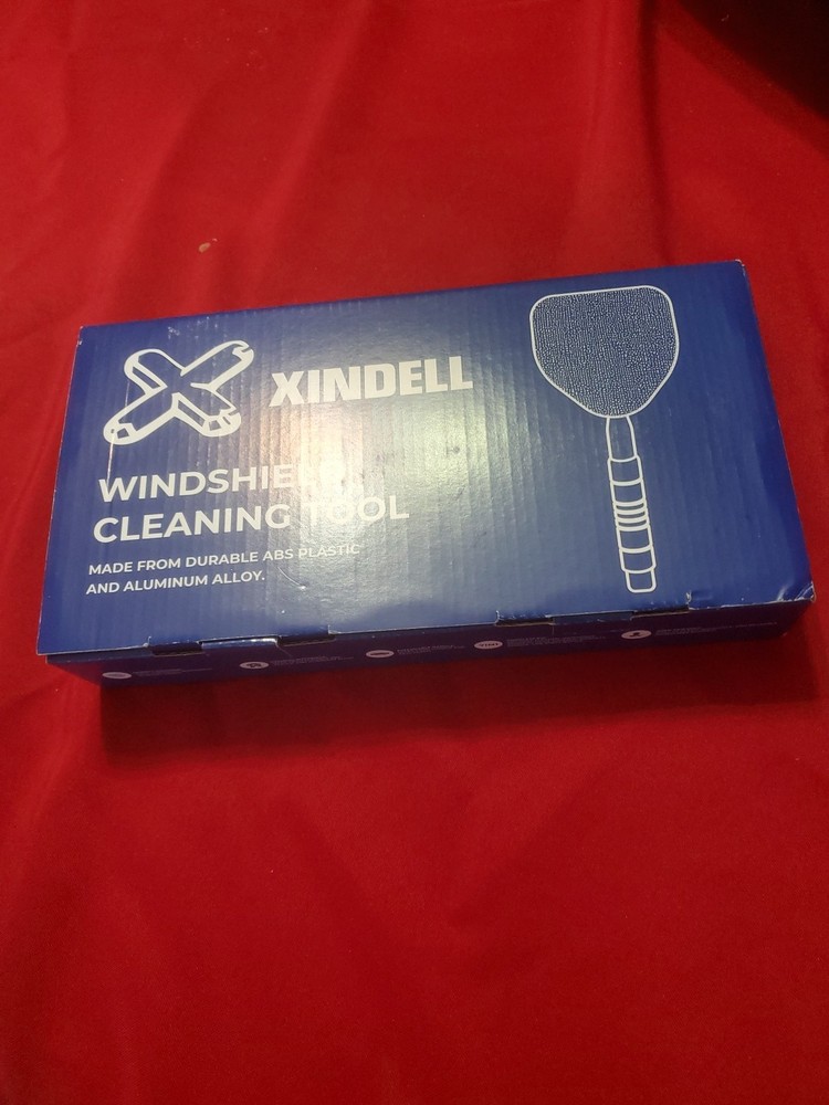 XINDELL Windshield Cleaning Tool