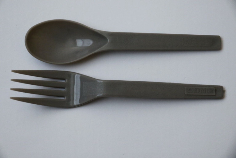 Delta Airlines Dining Plastic Set Fork & Spoon Utensils Silverware Airline