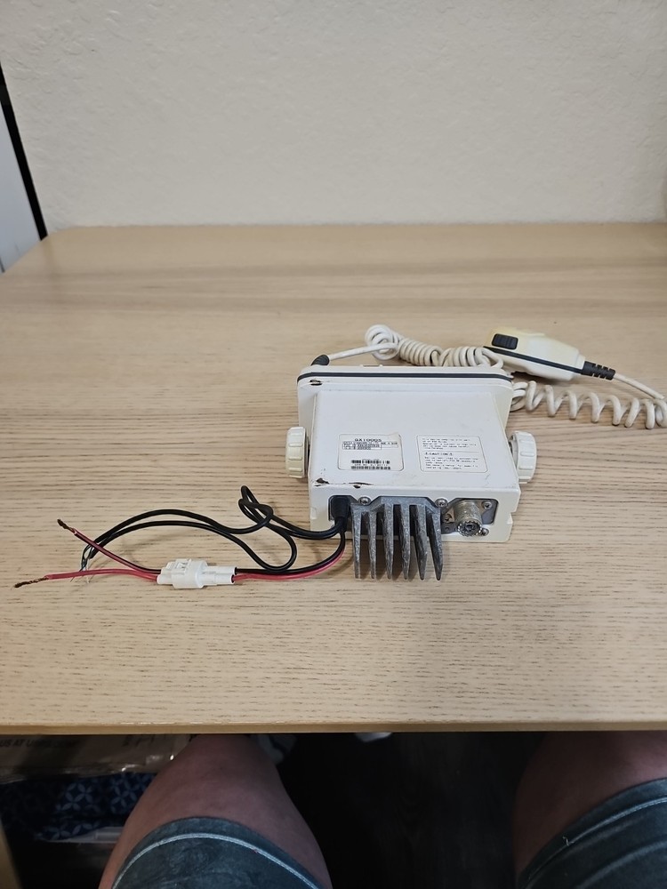 Standard Horizon ECLIPSE DSC Marine VHF GX1000s SHIPS AS SHOWN READ