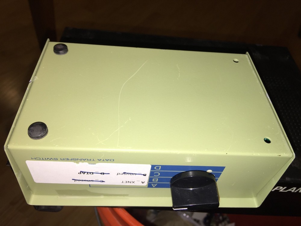 Manual Data Transfer Switch Box Rotary 4-Position 4-Port A/B/C/D