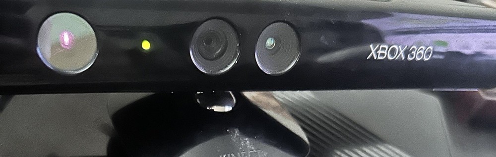 Xbox 360 Kinect Motion Sensor With Kinect Adventures - Tested