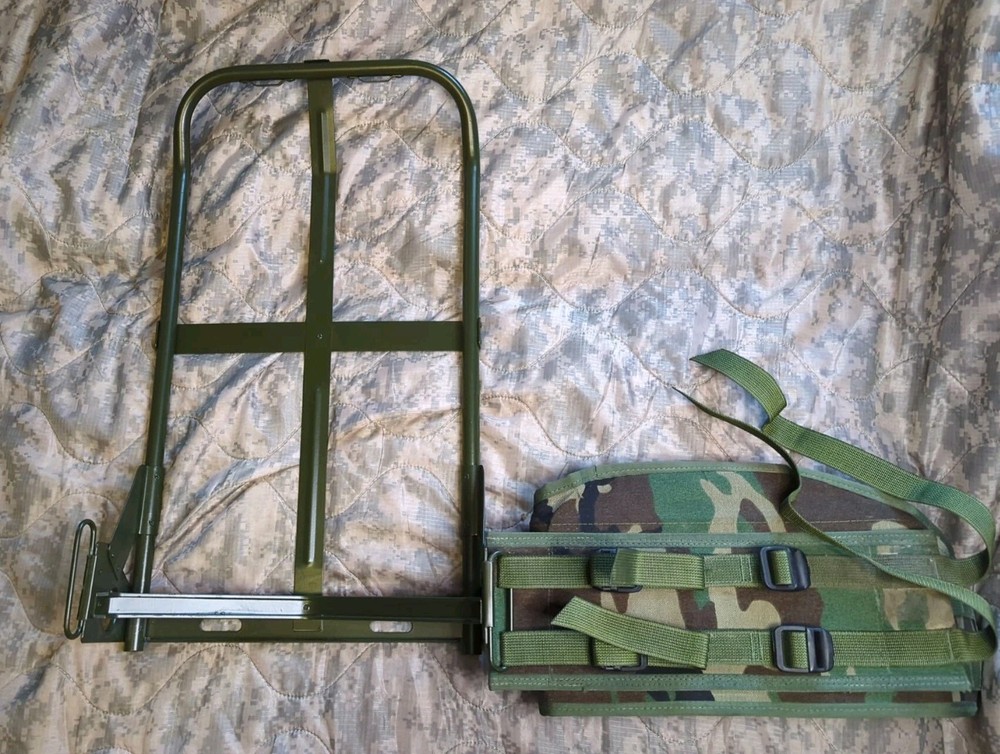 Alice Pack Frame + Molle Woodland Kidney Pad