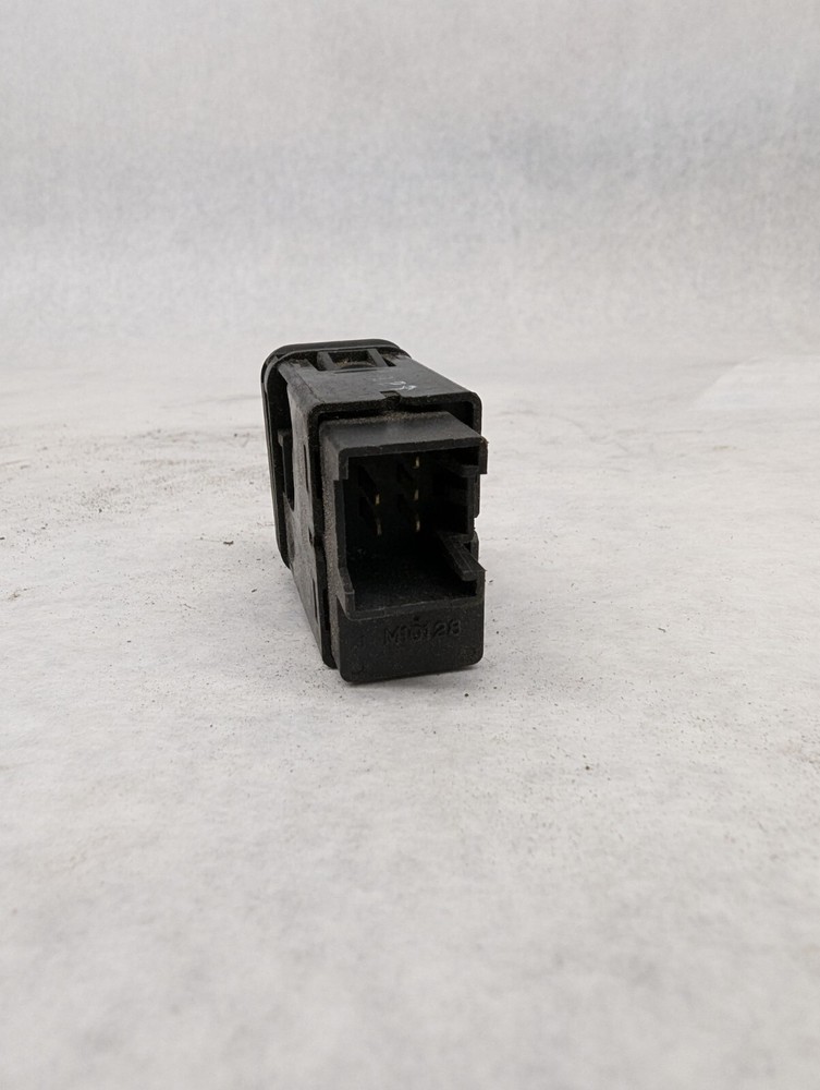 1990-1993 ACURA INTEGRA Fog Light Button Control Switch OEM