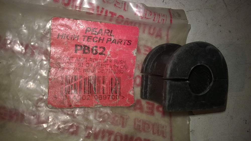 PEARL ANTI ROLL BAR BUSH PB62