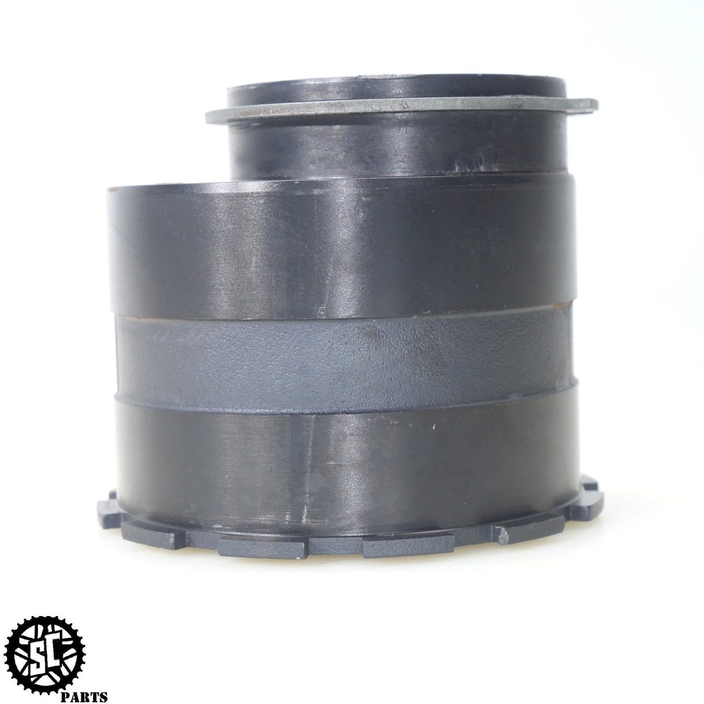 08-10 TRIUMPH SPEED TRIPLE 1050 ECCENTRIC REAR HUB