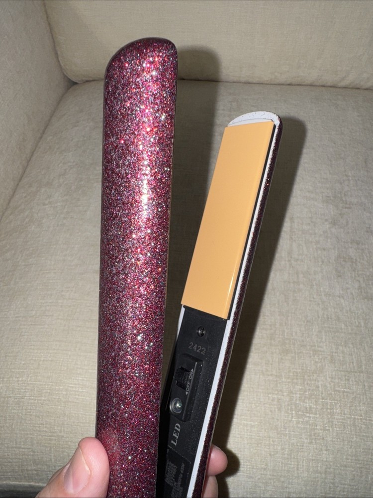 Chi Ceramic Flat Iron Glitter pink Works Great! Excellent Used Condition
