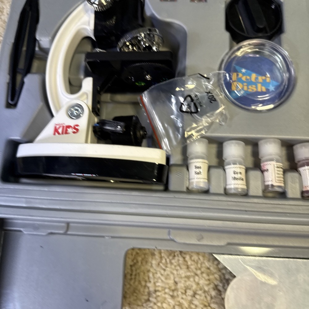 IQCREW Early Explorer Series Microscope