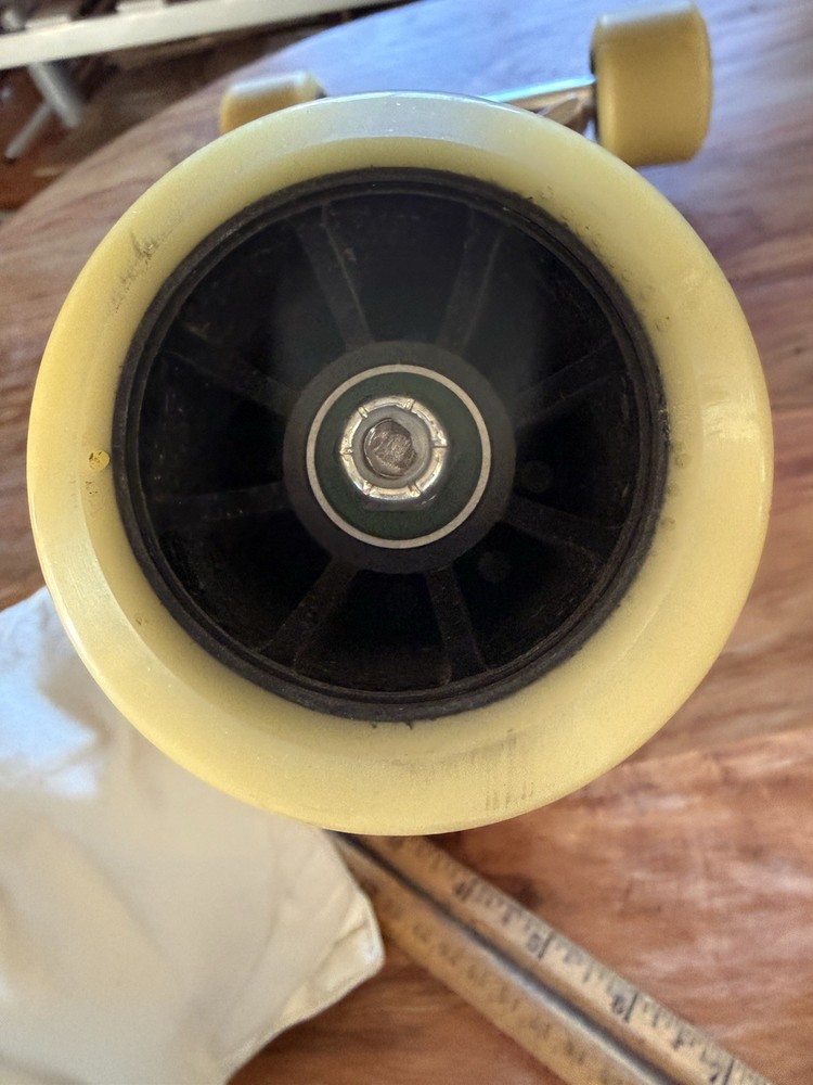 Original Skateboard Trucks with Wheels