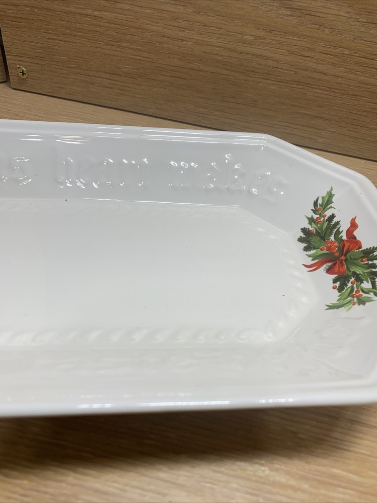 Pfaltzgraff Christmas Heritage Bread Tray