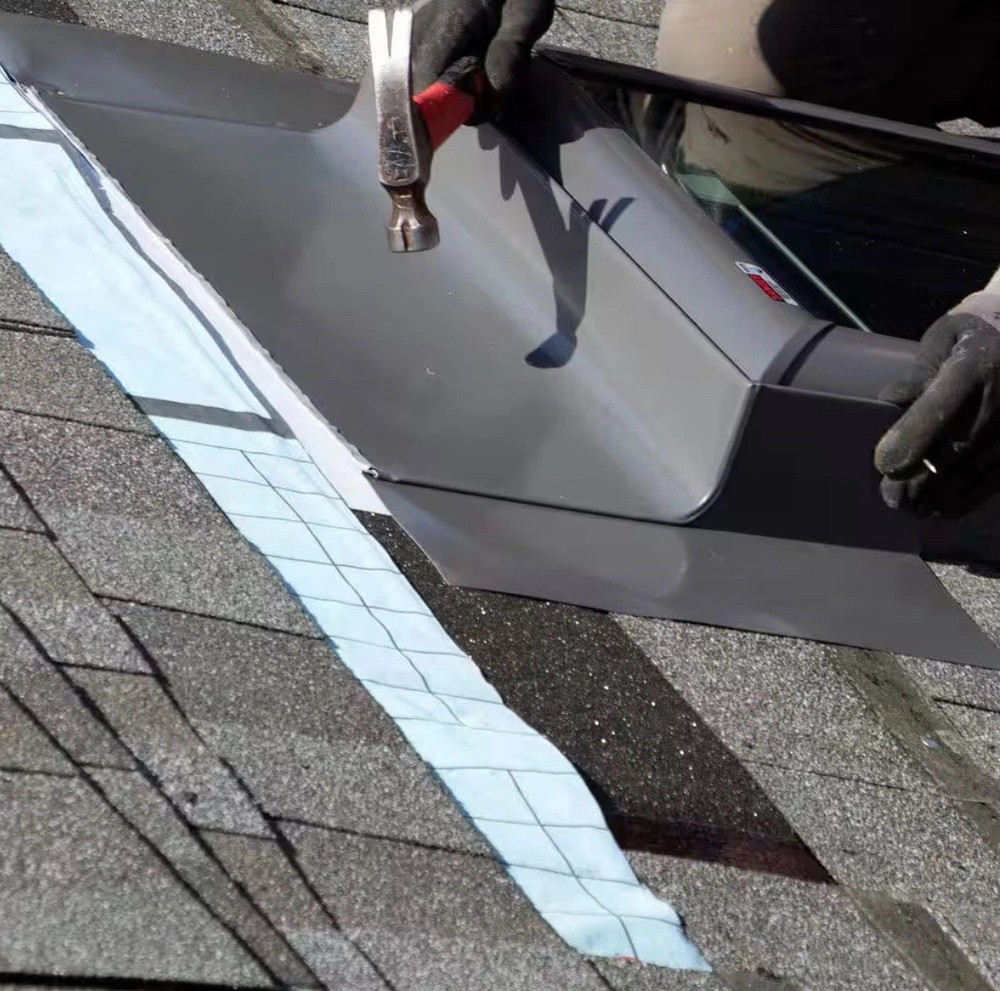 C08, C12 Low-Profile Flashing with Adhesive Underlayment for Deck Mount Skylight