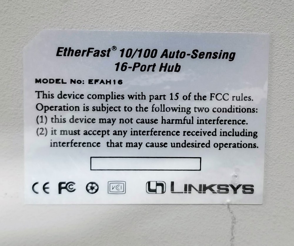 Linksys EtherFast (EFAH16) 16-Ports External Hub