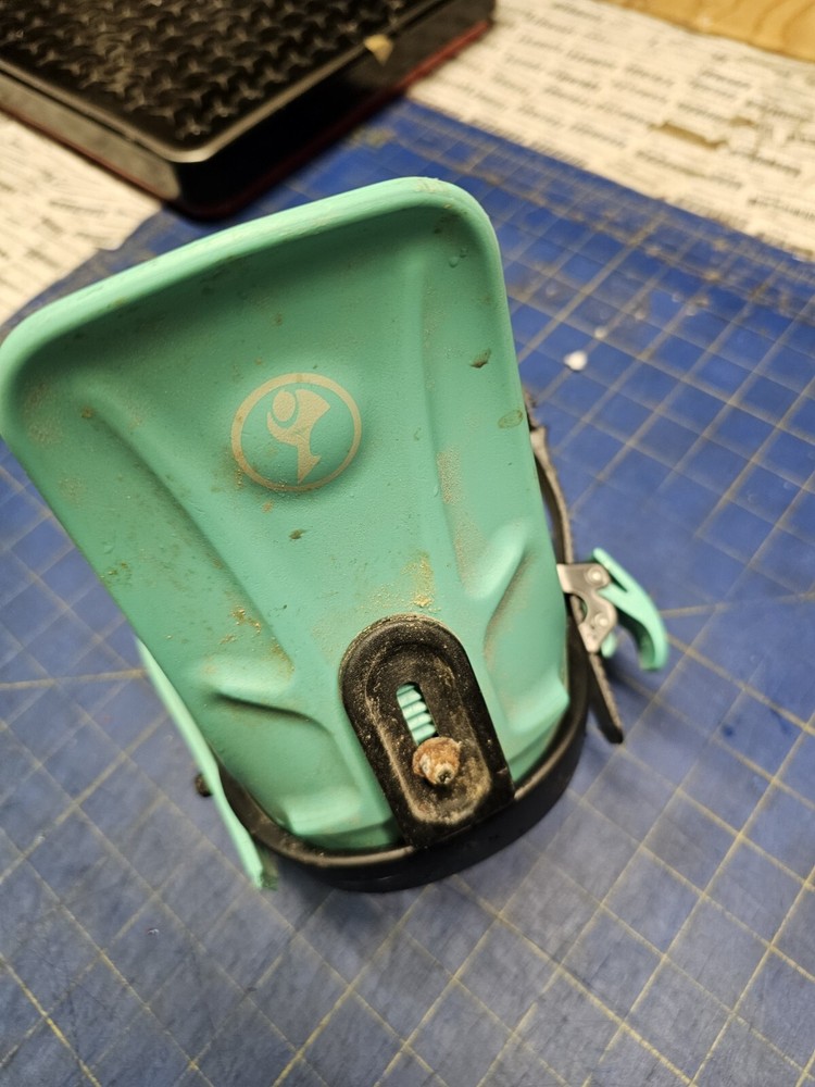 Vtg 90's Snowboard Bindings Santa Cruz Shutback