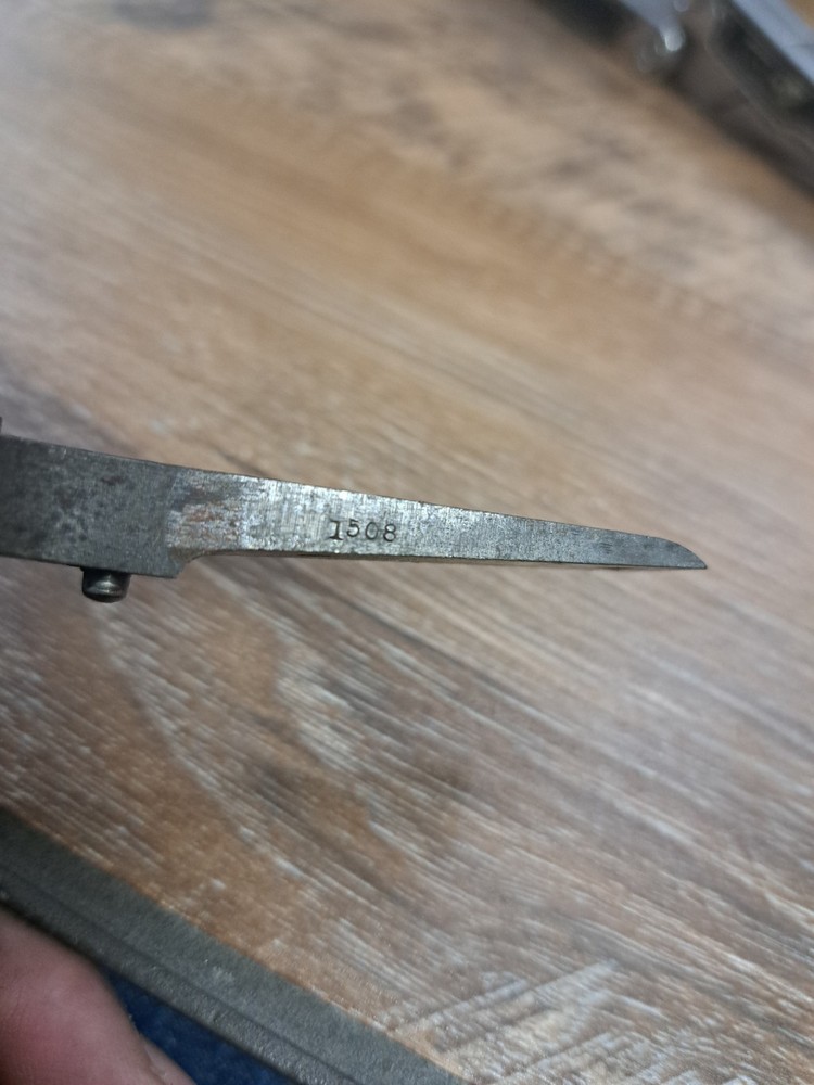 Vtg. .32 S&W Peanut Bullet Mold And Capping Tool