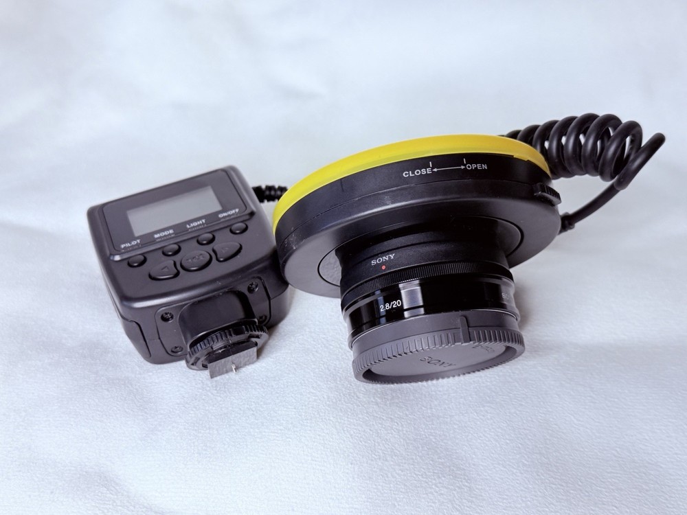 Ring Flash with LCD Display Hot Shoe Mount for Sony E-mount DSLR Mirrorless