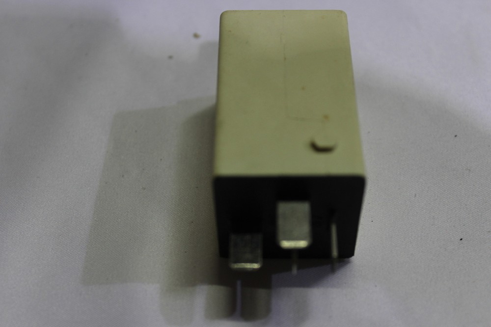ABS control unit relay for BMW E-31 E-32 E-34