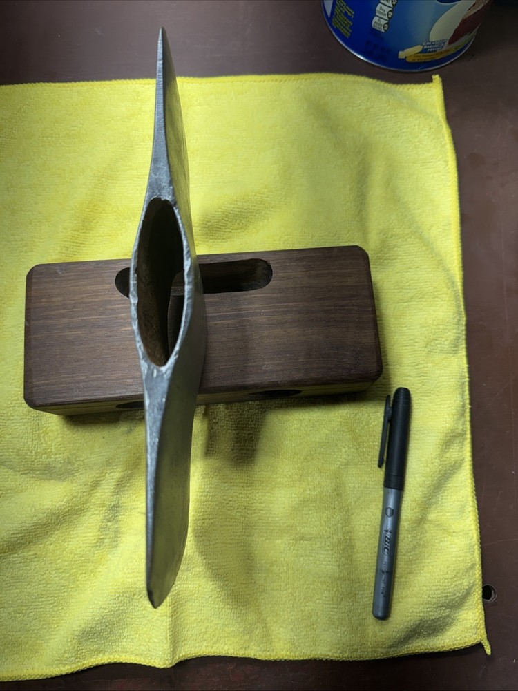 Vintage Rusty Vaughan Sub-Zero Double Bit Axe 3 lb.