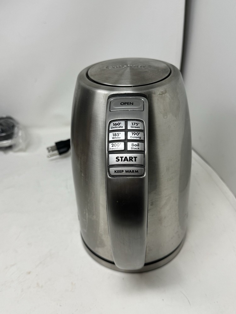 Cuisinart CPK-17DL Electric Kettle Cordless silver