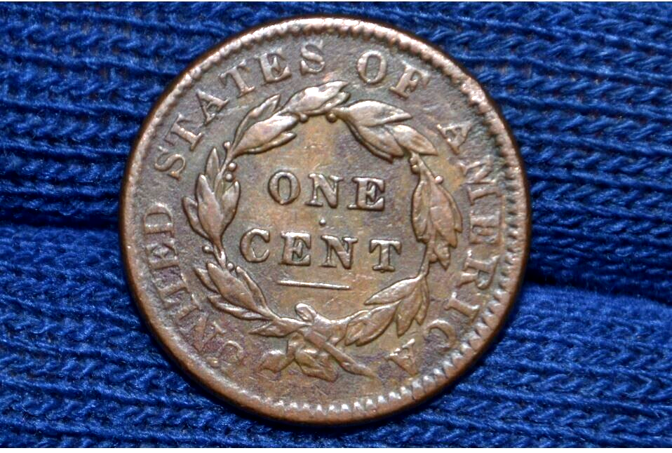 1834 LARGE CENT * Small 8 * Large Stars * Medium Letters * N2 * VF+ * Beautiful