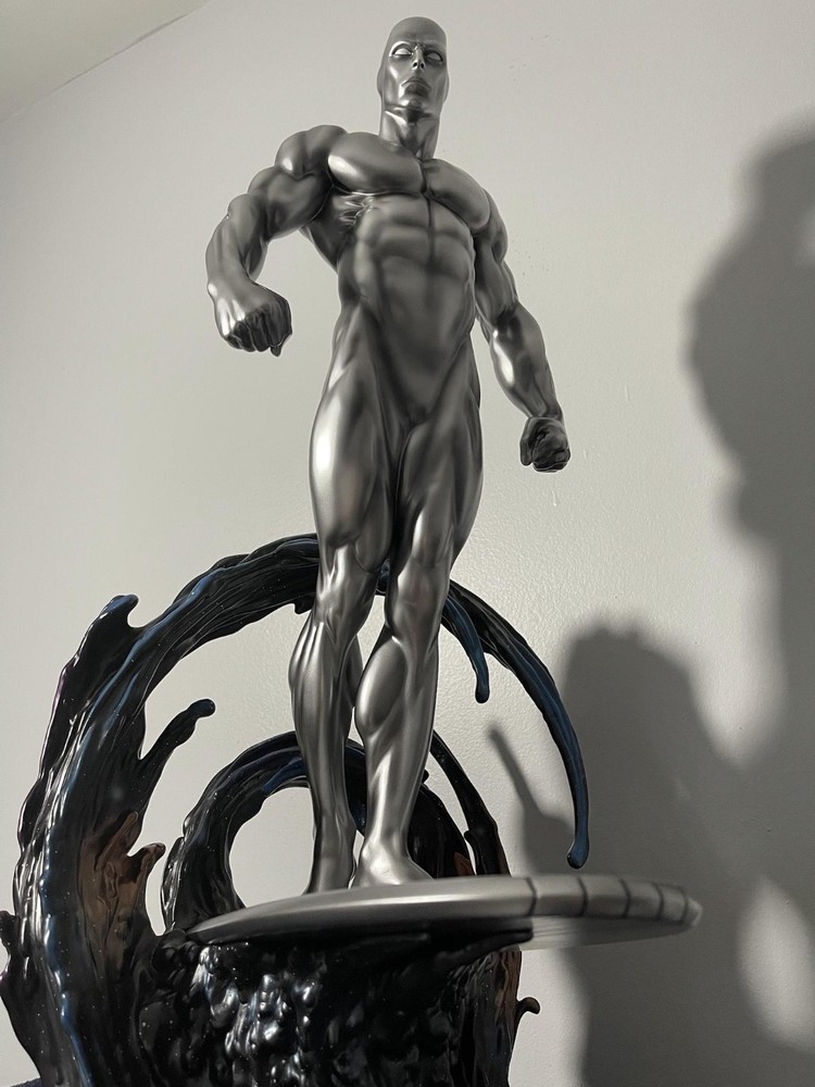 Sideshow Silver Surfer Exclusive Edition Maquette