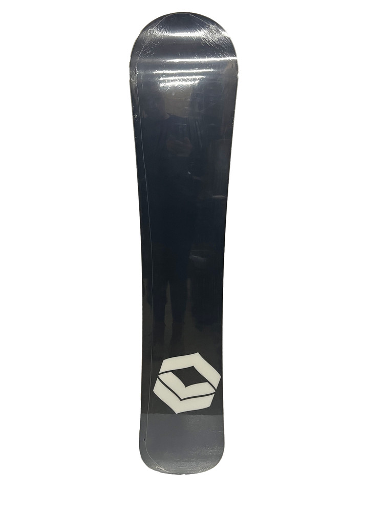 FTWO "BLACK DECK" ALL-MOUNTAIN SNOWBOARD - 150CM/58.5" LONG