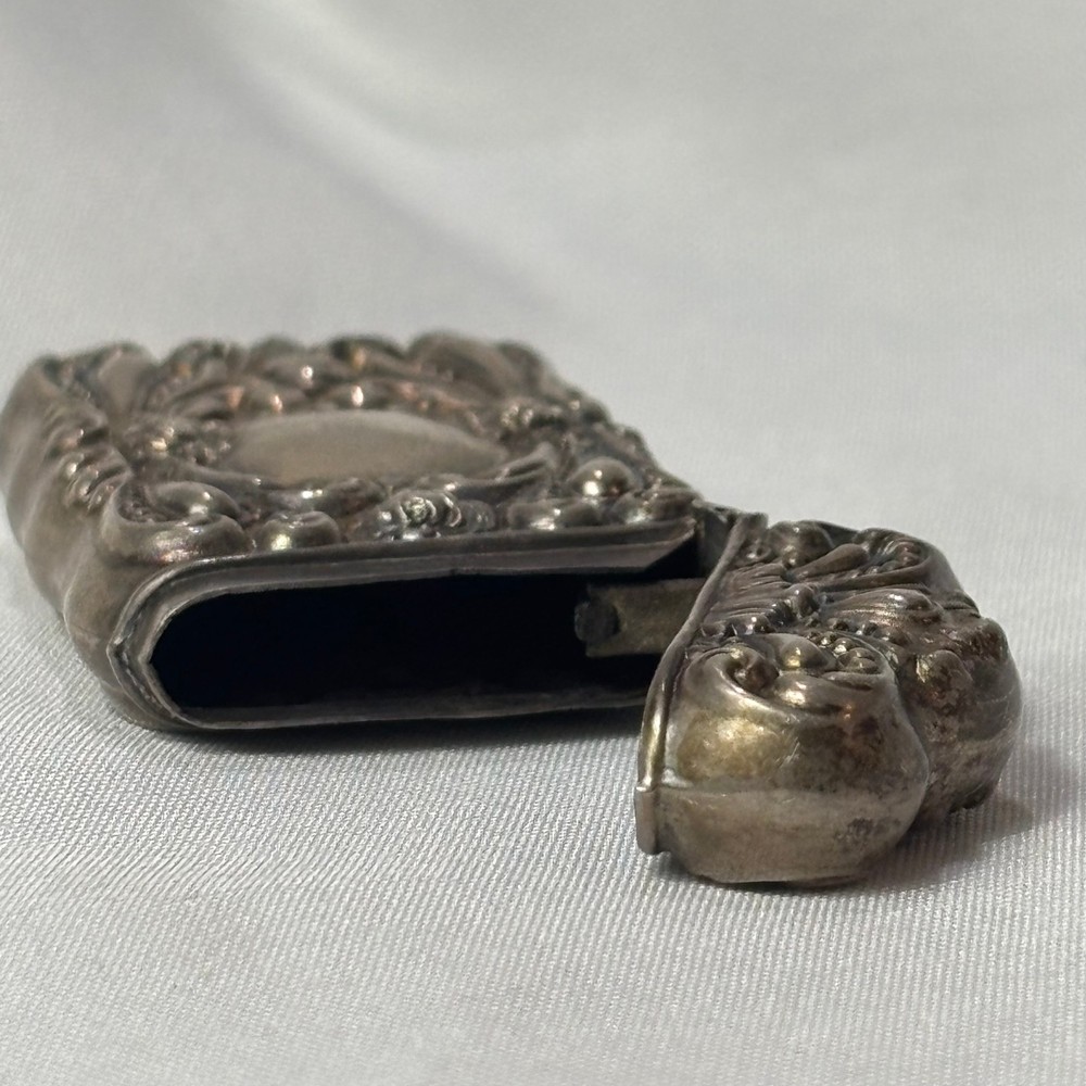 Antique Sterling Silver Match Safe 16 Gram Vesta Striker Bottom
