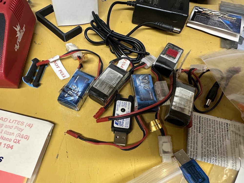 7 Complete Drones And Spare Parts