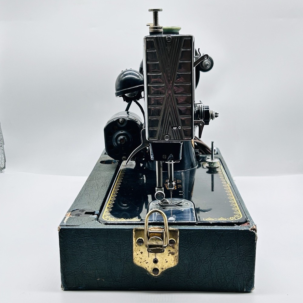 Sewmor Sewing Machine Model 303 Featherlight Portable + Case (Not working?)