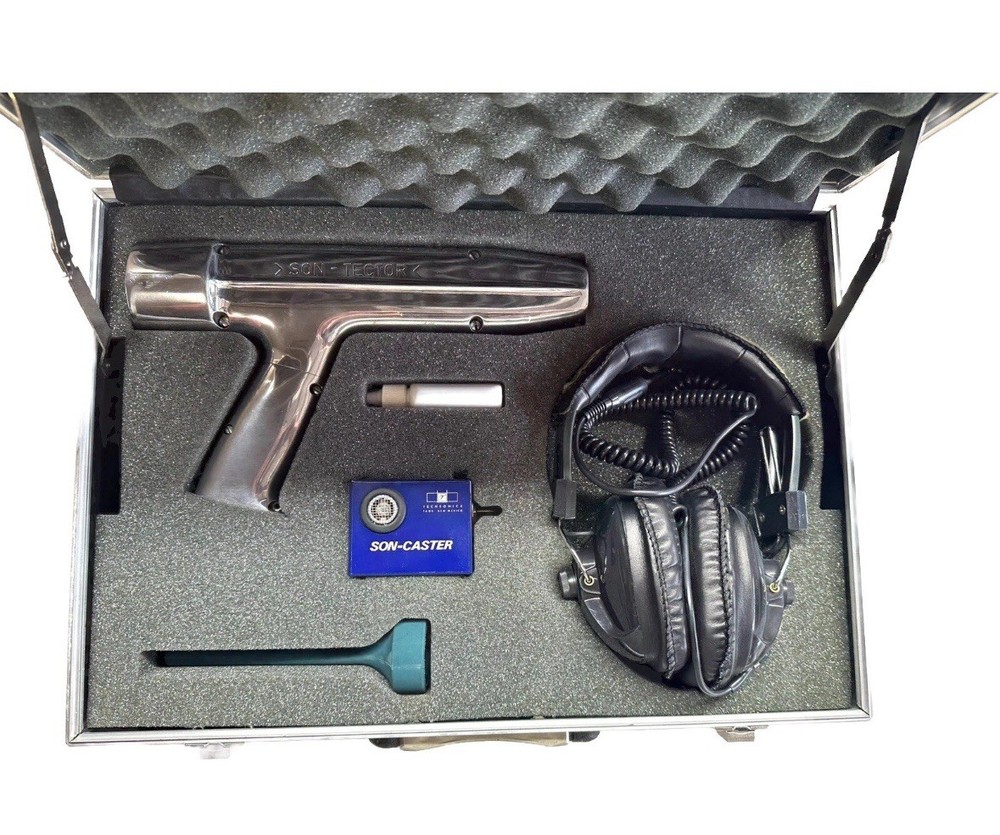 Techsonics Son-Tector Ultrasonic Detector Model 130 w/ Case