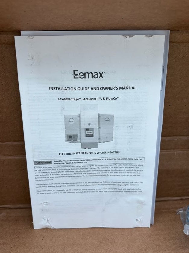 Eemax SPEX3208 FlowCo 3 Kilowatt 208 Volt Electric Point of Use Water Heater