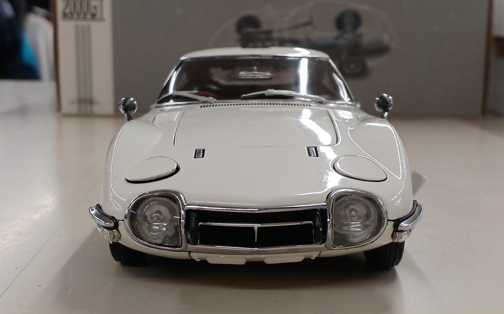 Ebbro 1/24 Toyota 2000Gt