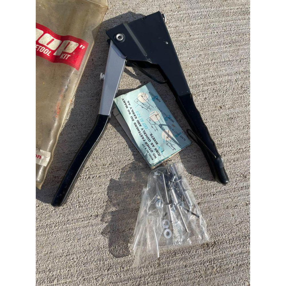 USM Corporation POP Rivetool Kit Tool Set - HLN