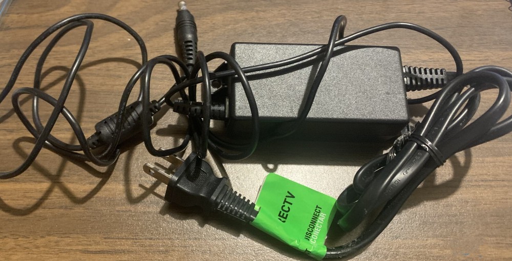 Direct TV AC Adapter EPS10R4-15