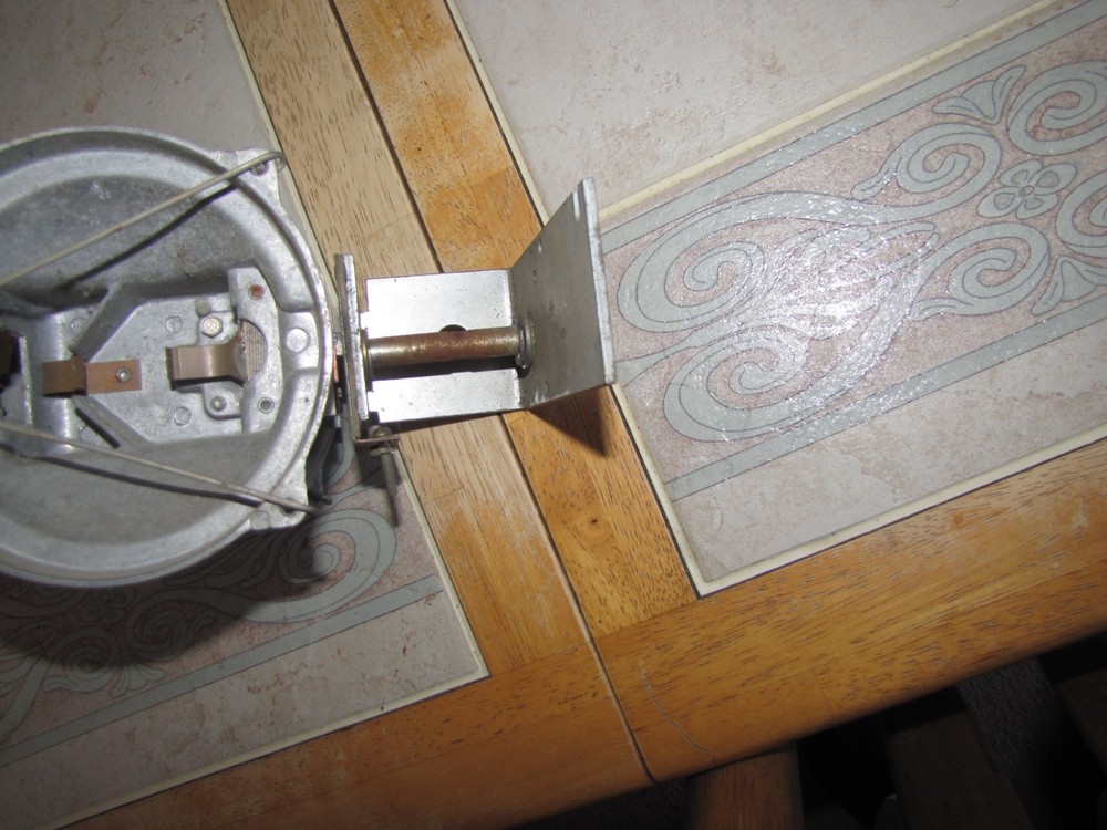 Federal Signal Twinsonic - Rotator Light Assembly - USED