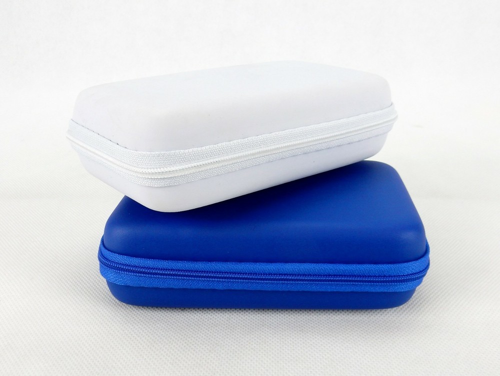 Zippered Storage Case w/Inside Mesh Pouch ~ Blue, or White ~ #IT904