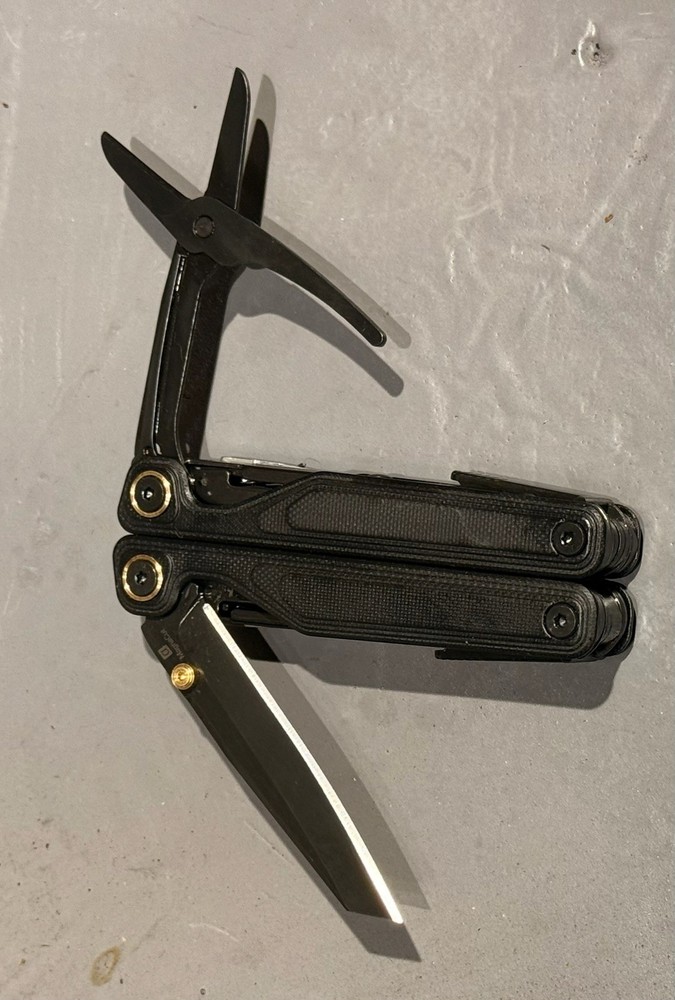 Leatherman Wave Alpha, Magnacut Blade