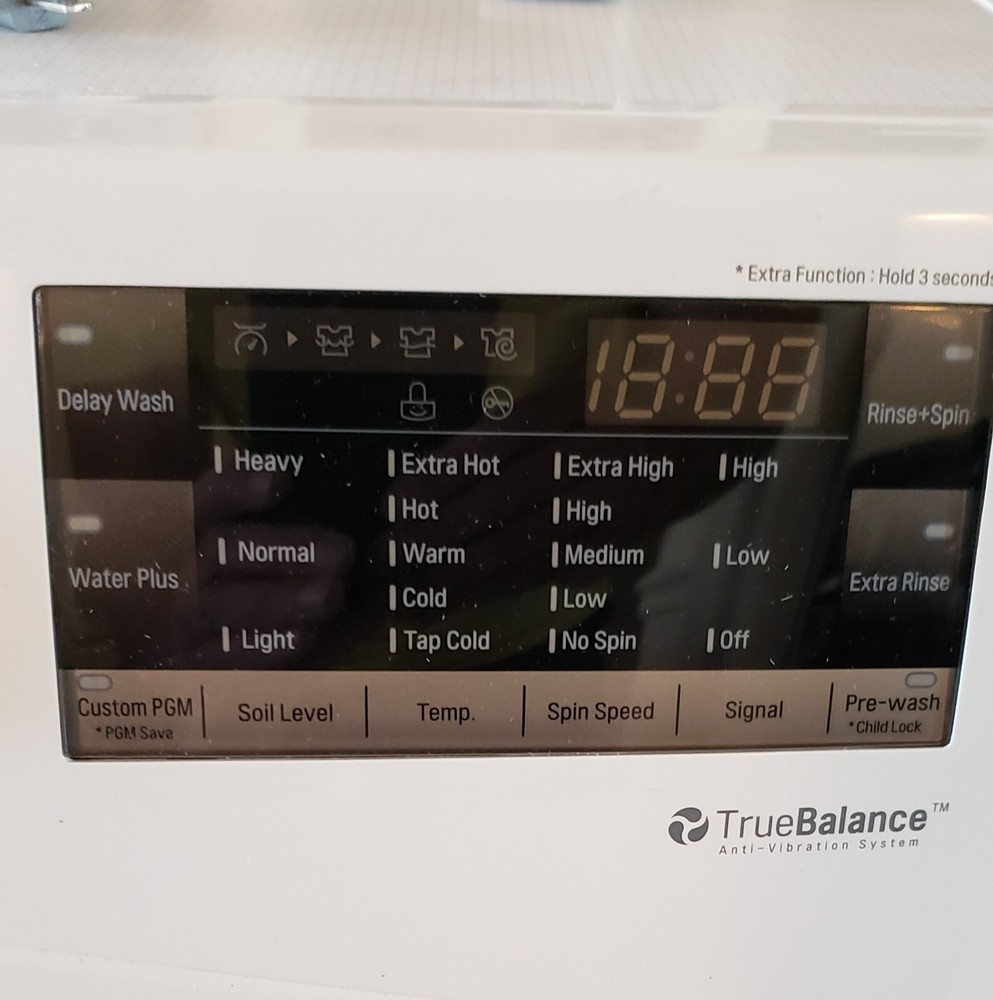 LG Electronics HiTech VENTLESS DRYER, 4.2 cu.ft., White, 220V