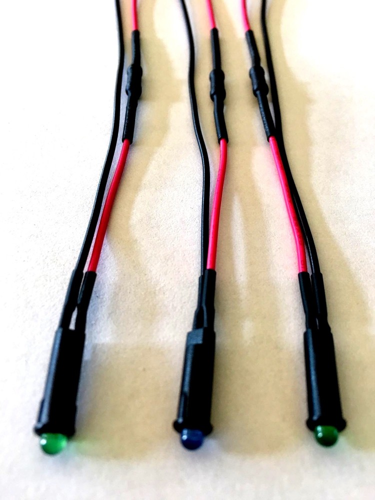 5/32" LED DASH INDICATOR LIGHTS SET (2 Green 1 Blue w/ Built In Resistors)