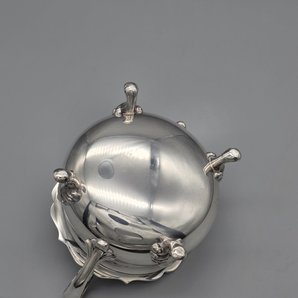 TOWLE SILVERPLATE FOOTED CREAMER AND SUGAR SET PATTERN 2826 & 2827