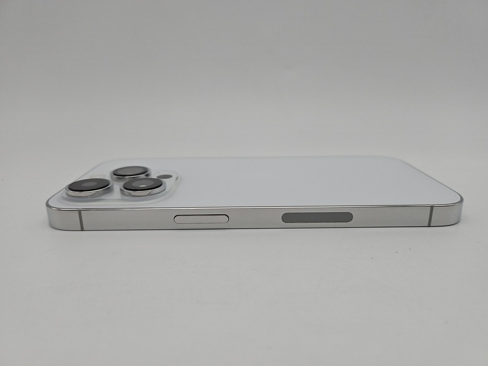 Apple iPhone 14 Pro Backhousing Used Replacement Part OEM -Silver