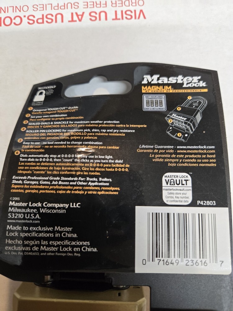 Master Lock Magnum Combination Padlock With 1.5" Shackle