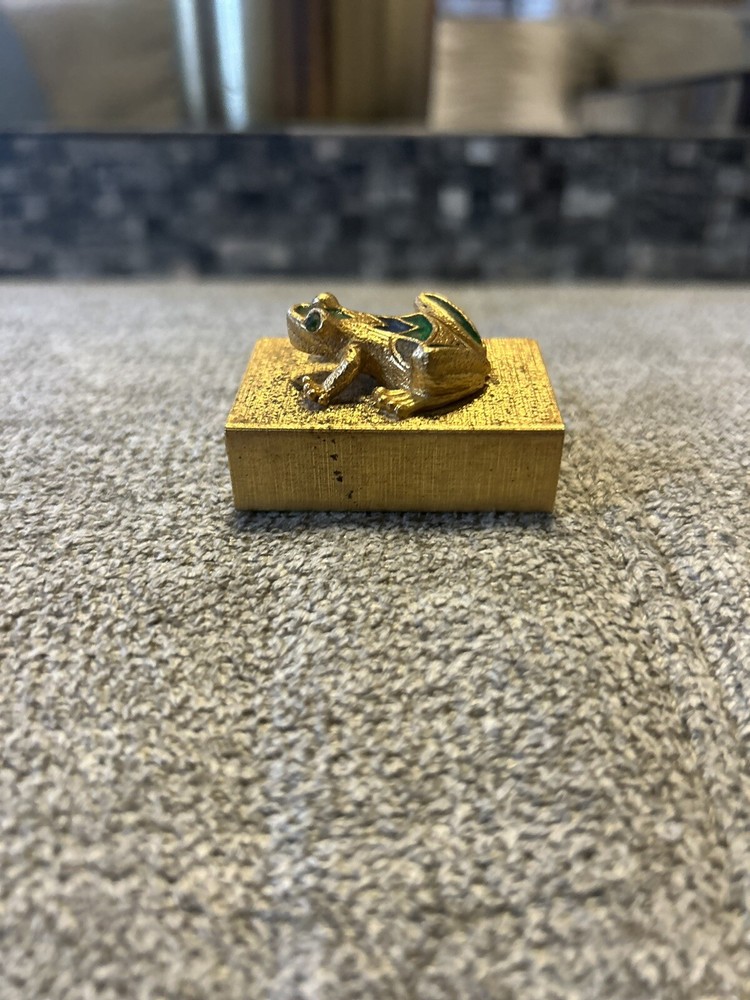 Antique Vintage Frog Enamel Three-dimensional Matchbox