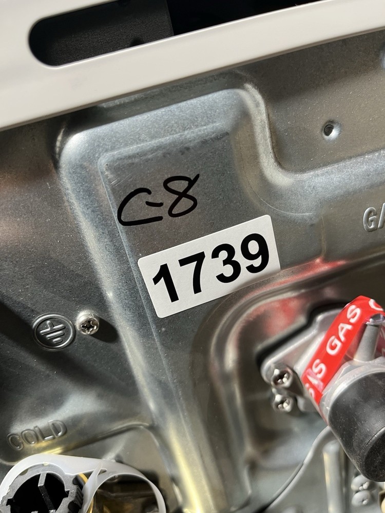 Rinnai V75iN Indoor Tankless Water Heater 180k BTU Natural Gas (C-8 #1739)