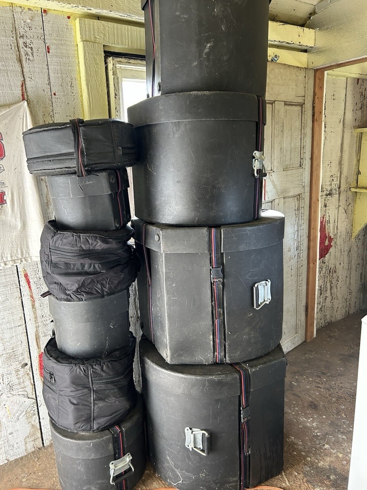 Pearl Reference Drum Set